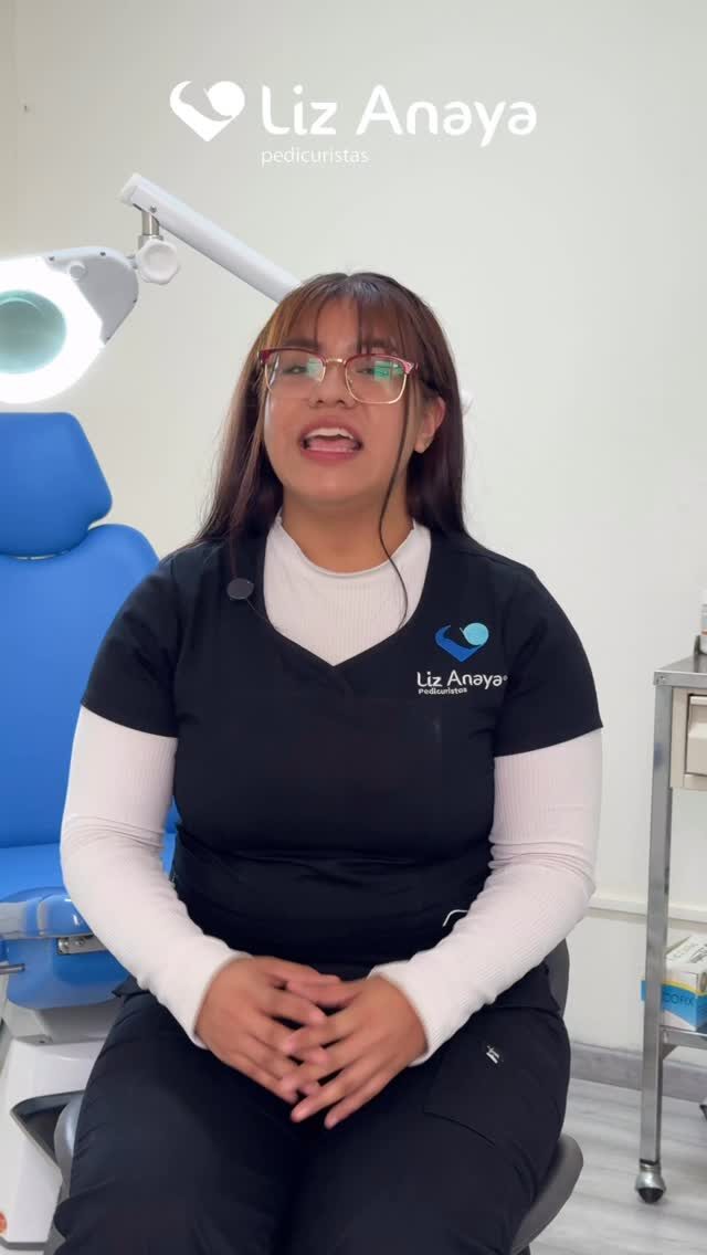 Instagram post from pedicuristaslizanaya. This post is in position 2.